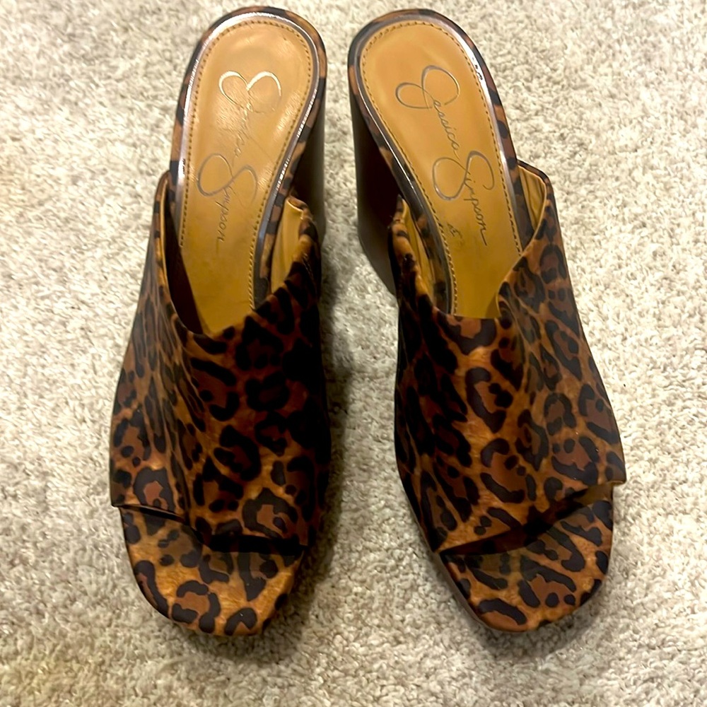 Jessica Simpson Leopard print wedges